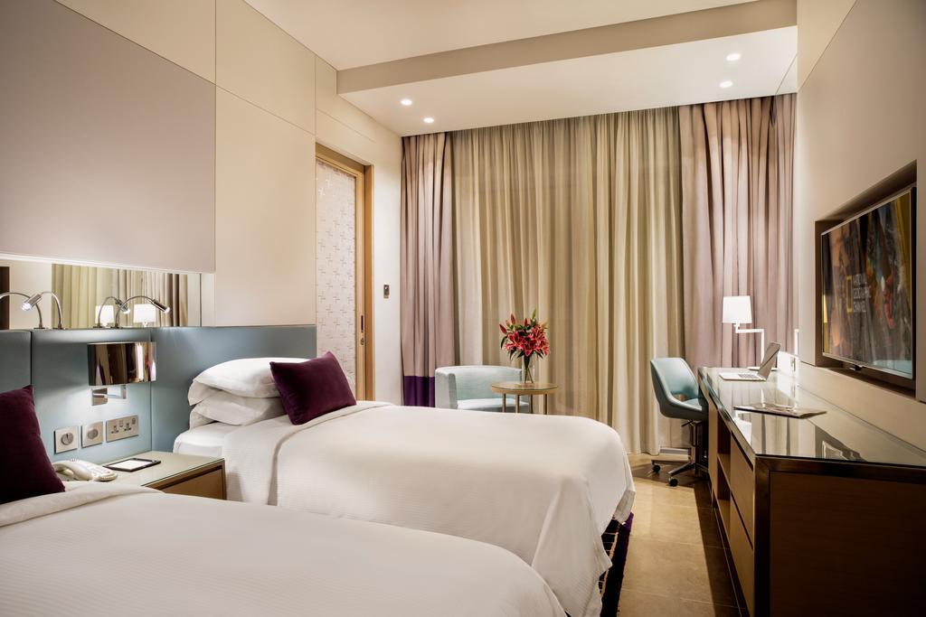 Capital Centre Arjaan by Rotana Aparthotel Abu Dhabi Bagian luar foto
