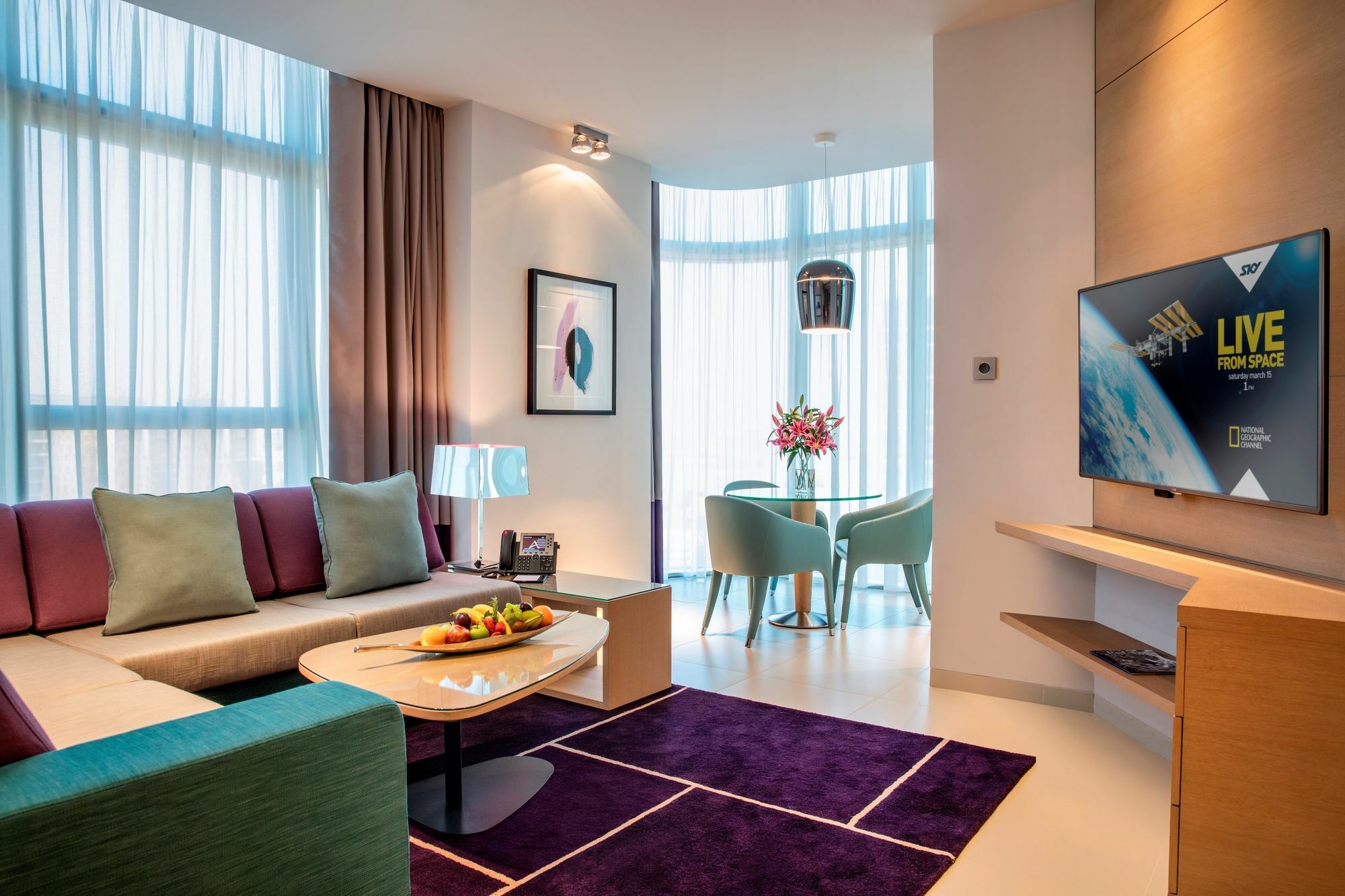Capital Centre Arjaan by Rotana Aparthotel Abu Dhabi Bagian luar foto